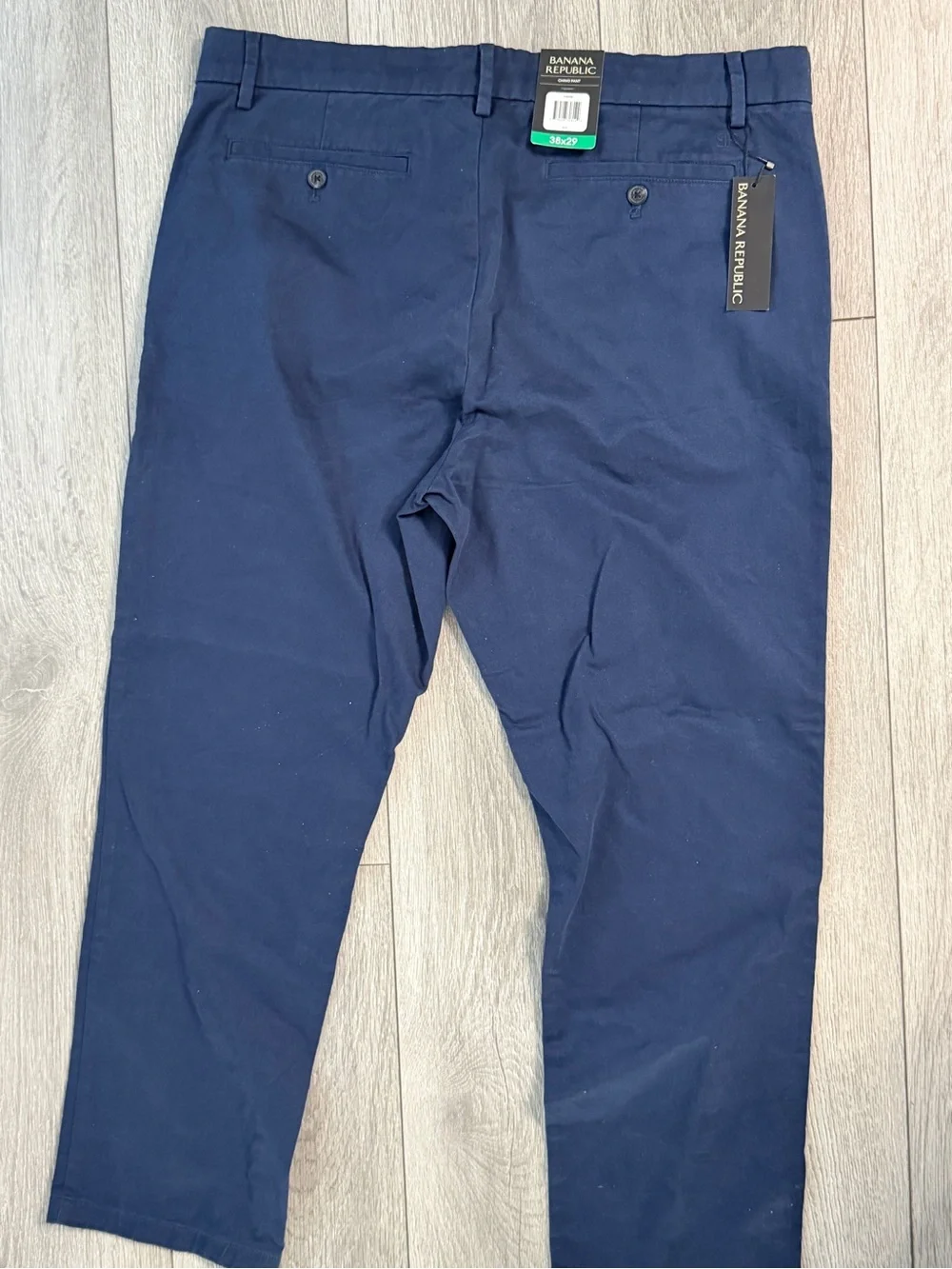 Banana Republic Men’s Chino Pants NWT Size 38 x 29